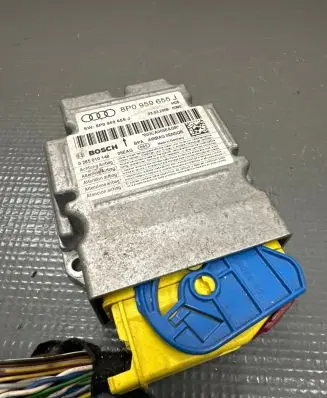 Audi A3 S3 8P Airbag control unit/module 8P0959655J 003CA005EAGR