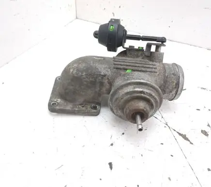 Volkswagen Transporter - Caravelle T4 EGR valve 074129499E