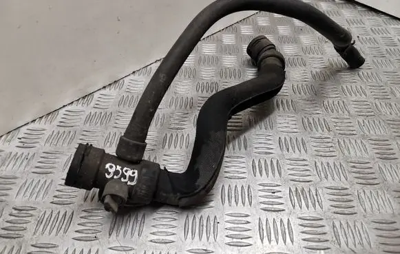 Audi A4 S4 B7 8E 8H Engine coolant pipe/hose 8E0121049AC