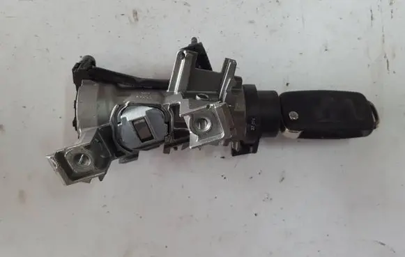 Skoda Octavia Mk2 (1Z) Ignition lock 1K0905851B