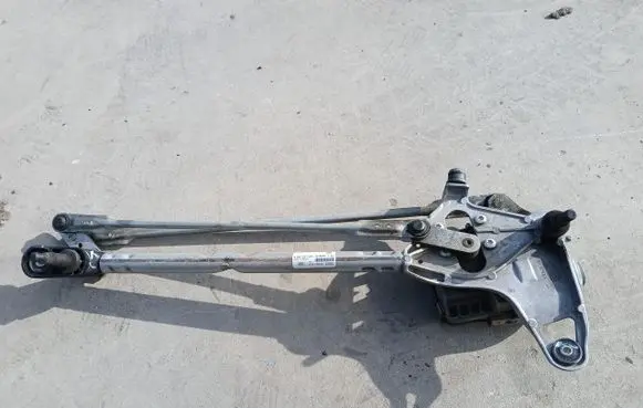 Ford Focus Front wiper linkage JX7B-17500-AB