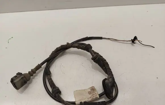 Volkswagen Touran I Rear ABS sensor wiring 1T0927904R