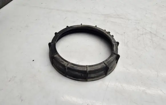 Volkswagen Crafter In tank fuel pump screw locking ring/nut A9069900057