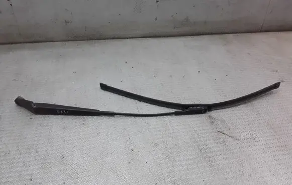 Opel Zafira B Windshield/front glass wiper blade 1314563