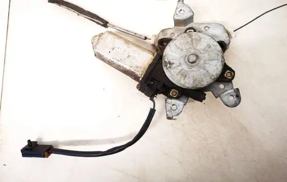 Nissan Almera Rear door window regulator motor 827300m007 mmr511-115