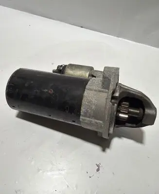 BMW 5 E60 E61 Starter motor 7796892 20070919 0001115046