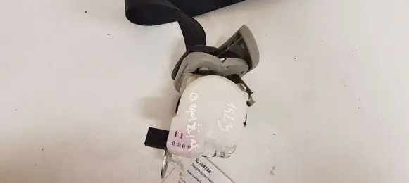 Toyota Corolla Verso AR10 Third row seat belt 7L1550 093862