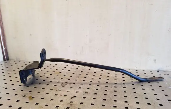 Top upper radiator support slam panel