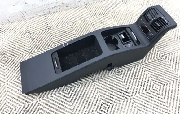 Mercedes-Benz CLK A209 C209 Center console 