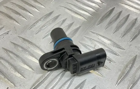 Audi A5 8T 8F Crankshaft position sensor 07l905163b