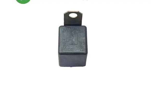 Audi A1 Other relay 90374710