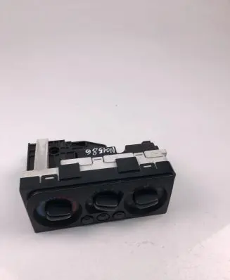 Subaru Legacy Climate control unit 72311AE050