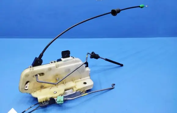 Ford Edge I Rear door lock 7T4A7826413