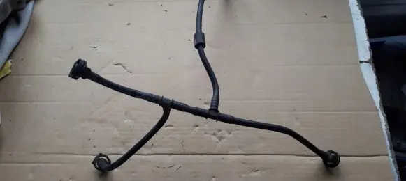 Audi A4 S4 B8 8K Engine coolant pipe/hose 8K0121081AE