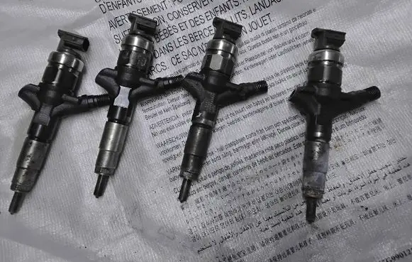 Subaru Outback Fuel injector 16613AA020