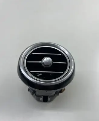 Mercedes-Benz C W205 Dash center air vent grill A2058304604