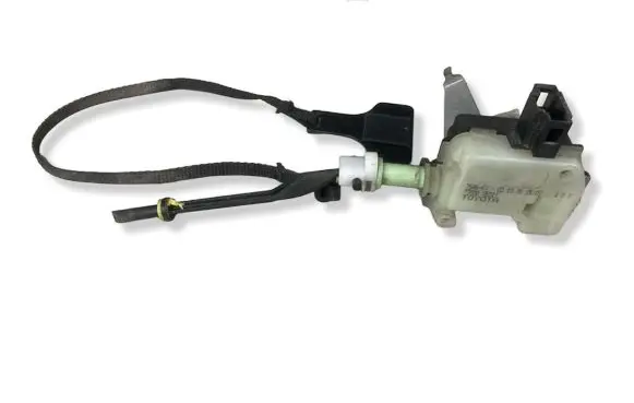 Toyota Avensis T250 Fuel tank cap lock motor 7703005011