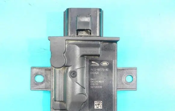 Jaguar XF X260 Central body control module FK72-9D370-AC IMPRK1166401