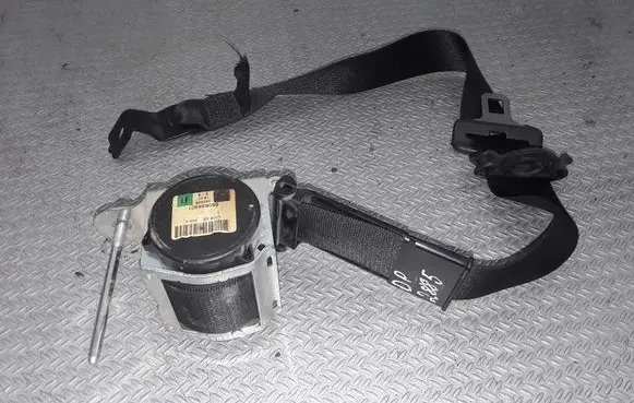 Opel Astra H Front seatbelt 560834801 604515800