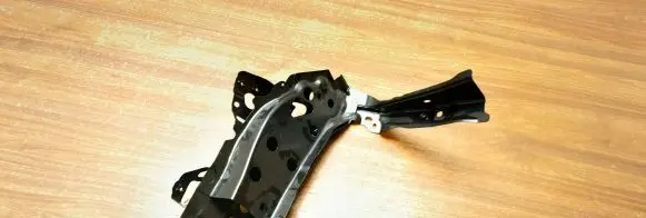 Mazda CX-5 II Fender mounting bracket KB7W53140
