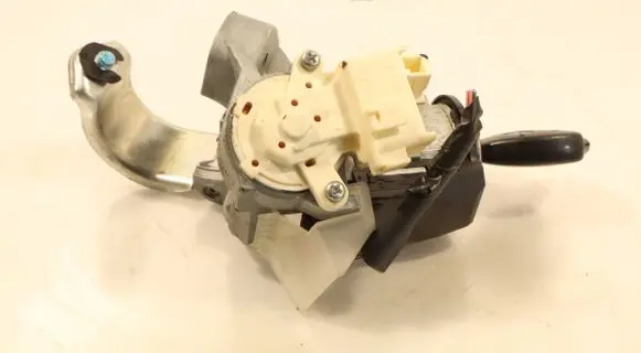 Toyota Auris 150 Ignition lock 