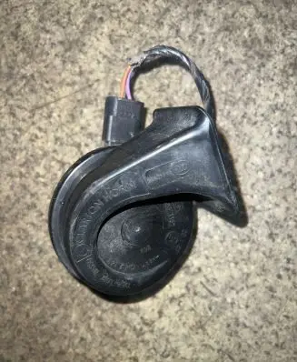 BMW 1 F20 F21 Horn signal 703881157