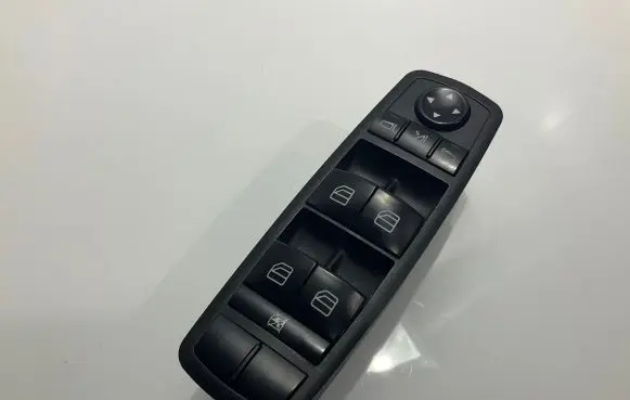 Mercedes-Benz ML W164 Electric window control switch