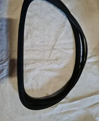 Sunroof sealing rubber