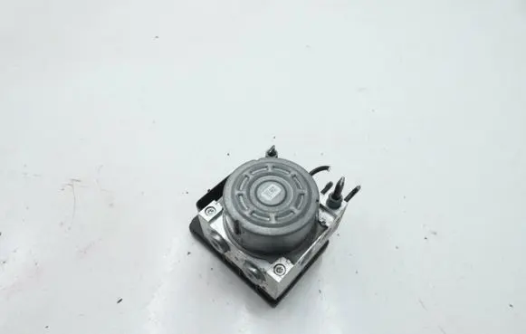 BMW 3 F30 F35 F31 ABS Pump 6869726 6869725