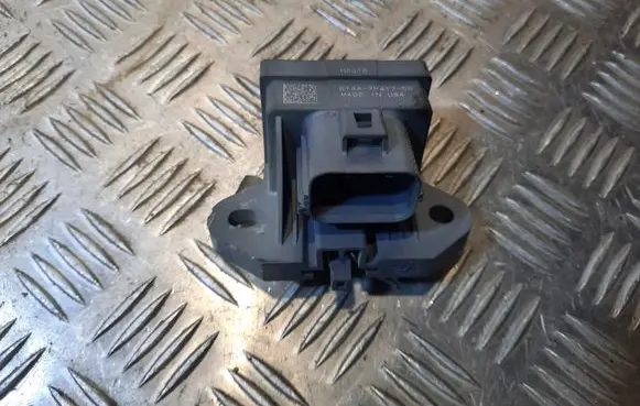 Ford Fusion II Transfer box differential control unit BT4A7H417CB