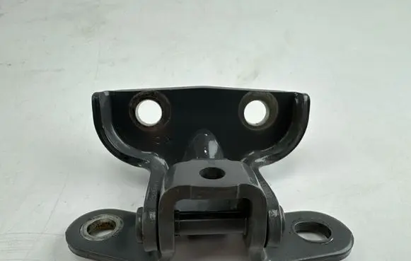 Rear door upper hinge