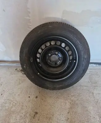 Mercedes-Benz E W210 R15 spare wheel 