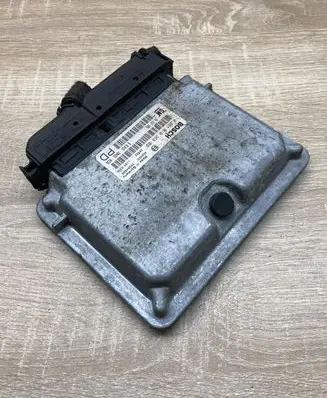 Opel Zafira A Engine control unit/module ECU 24417169 0281010268