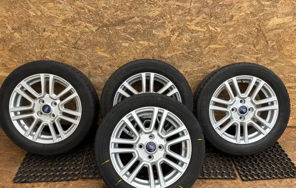 Ford Focus R16 alloy rim