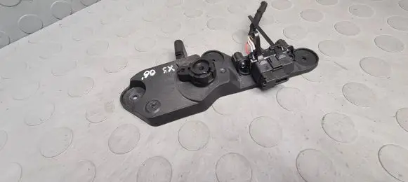 BMW X3 E83 Engine bonnet (hood) release handle 3400501