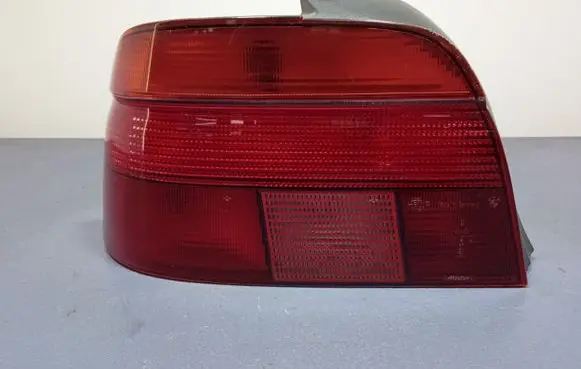 BMW 5 E39 Rear/tail lights 8358031
