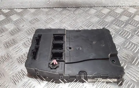 Renault Scenic II - Grand scenic II Comfort/convenience module 8200309690