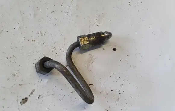 Mazda 5 Fuel line/pipe/hose NOCODE