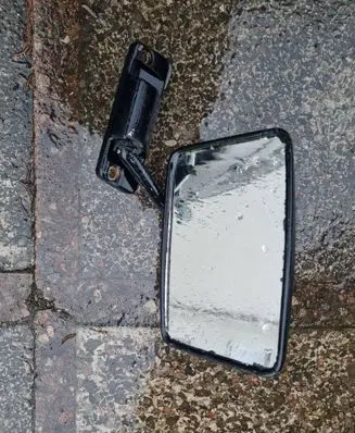 Mercedes-Benz 207 310 Manual wing mirror 