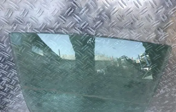 Nissan Almera N16 Rear door window glass