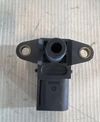 BMW 5 G30 G31 Air pressure sensor 861709701 A2C74061500