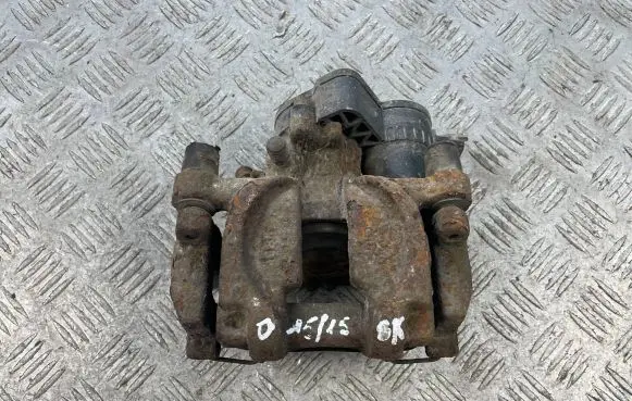 Subaru Outback (BS) Rear brake caliper