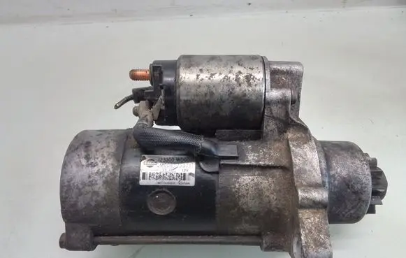 Nissan Almera N16 Starter motor M008T75371