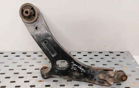 KIA Sportage Front lower control arm/wishbone