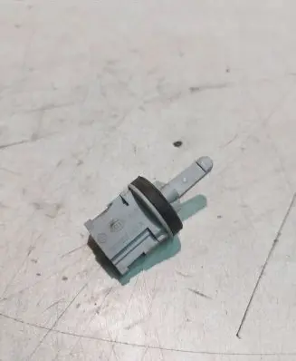 Volkswagen PASSAT B6 Interior temperature sensor 1K0907543A