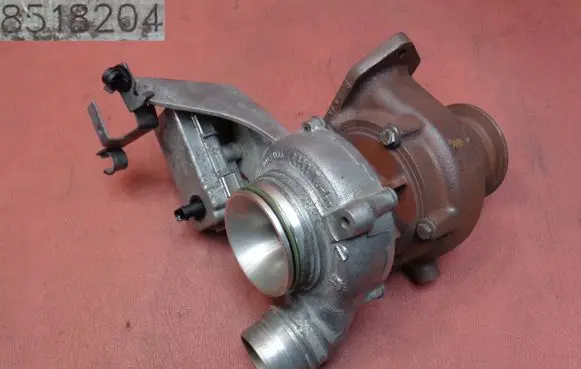 BMW 3 F30 F35 F31 Turbo 8518204