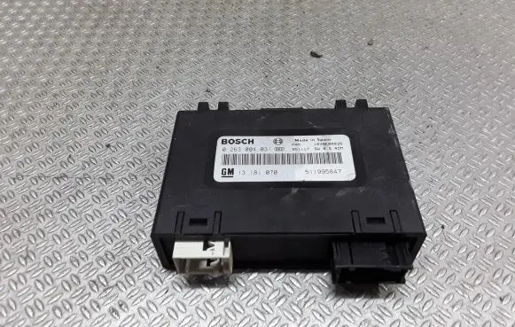 Opel Zafira B Parking PDC control unit/module 13181070 0263004031