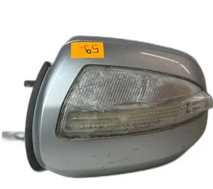 Mercedes-Benz C W204 Front door electric wing mirror