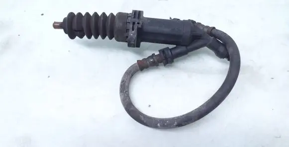 BMW 1 F20 F21 Clutch master cylinder 6852738 21526852738