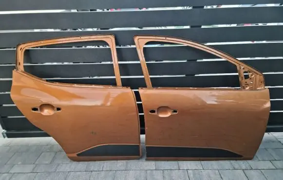 Dacia Dokker Front door